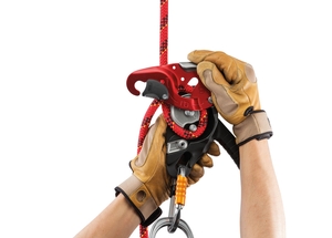 Petzl ID L Self-Braking Rescue Descender / Belay Device With Anti-Panice Function thumbnail